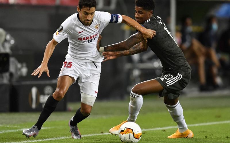 Thực hư câu chuyện huyền thoại tại Sevilla rời CLB